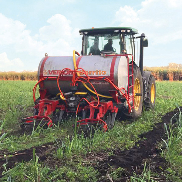 Liquid Fertilizer Cerrito for 2000 and 3000 l, for three points